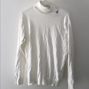 H&M men’s long sleeve - NWT size medium